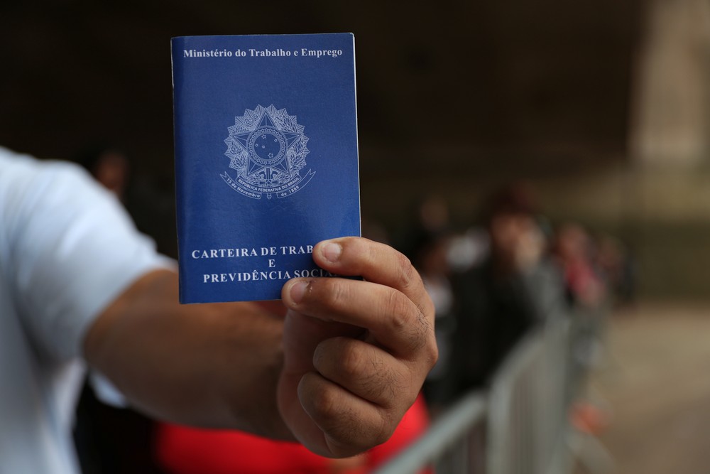 Quase 4 milhões de trabalhadores com ensino superior não têm emprego de alta qualificação
